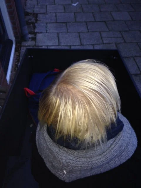 In de bakfiets en klaar om te gaan!