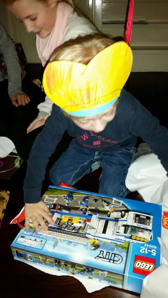 Lego, politiebureau, pakjesavond, mamablogger