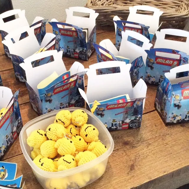 Milans trakatie, kindertraktatie, lego traktatie, 5 jaar, LEGO, mama blogger, 1