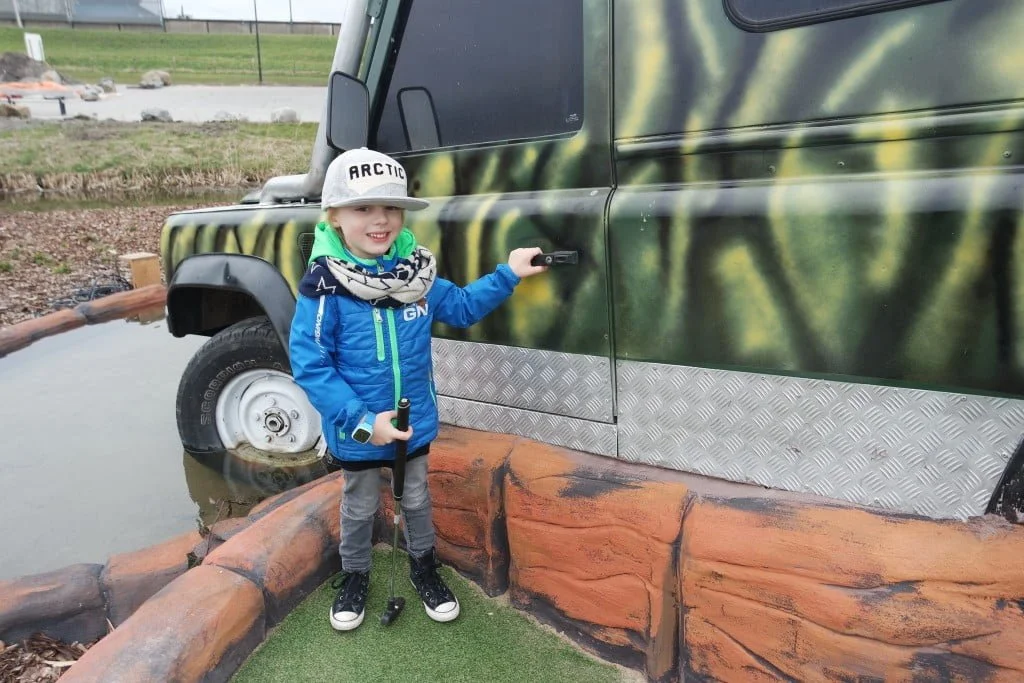 mamablogger_familyblogger_jurassic_golf_review_gouda_adventure_park_tip_dagje_weg_gezin
