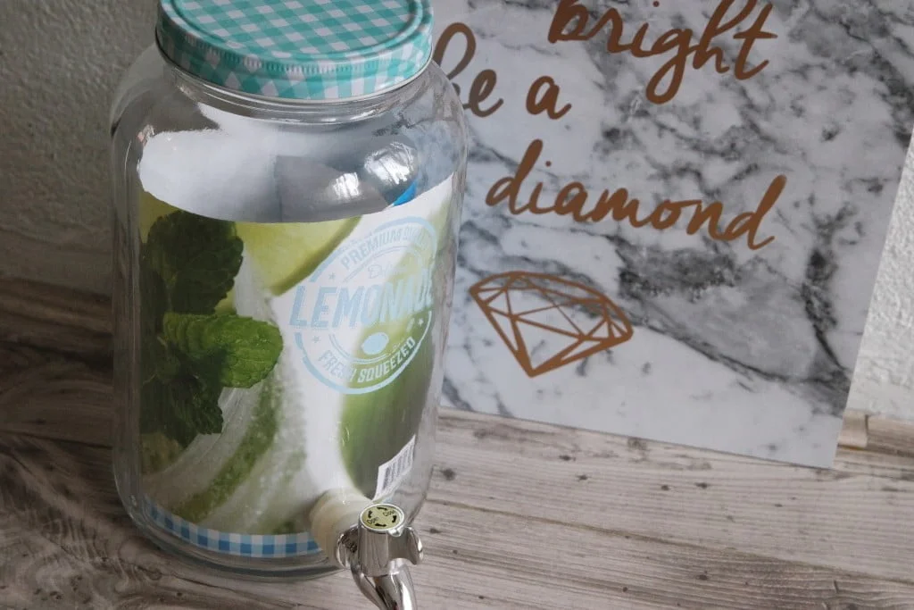 diy_budget_lemonade_limonade_dispenser_kruidvat_mamablogger_familyblogger_riviera_maison_budget_