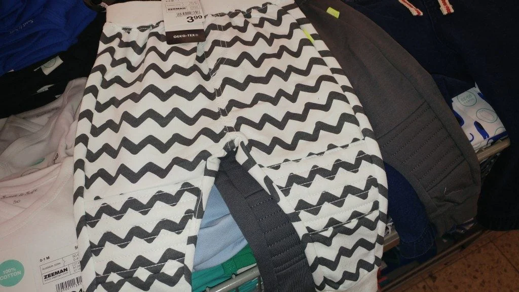 zeeman_baby_zwart_wit_print_broekjes_musthave_mamablogger_