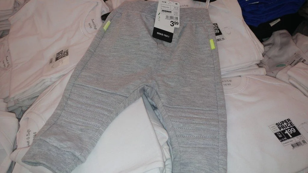 zeeman_baby_zwart_wit_print_broekjes_musthave_mamablogger_