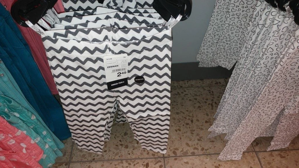 zeeman_baby_zwart_wit_print_broekjes_musthave_mamablogger_