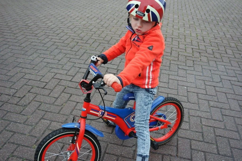 fietshelm_nutcase_review_mamablogger_familyblogger_veilig_back to school_