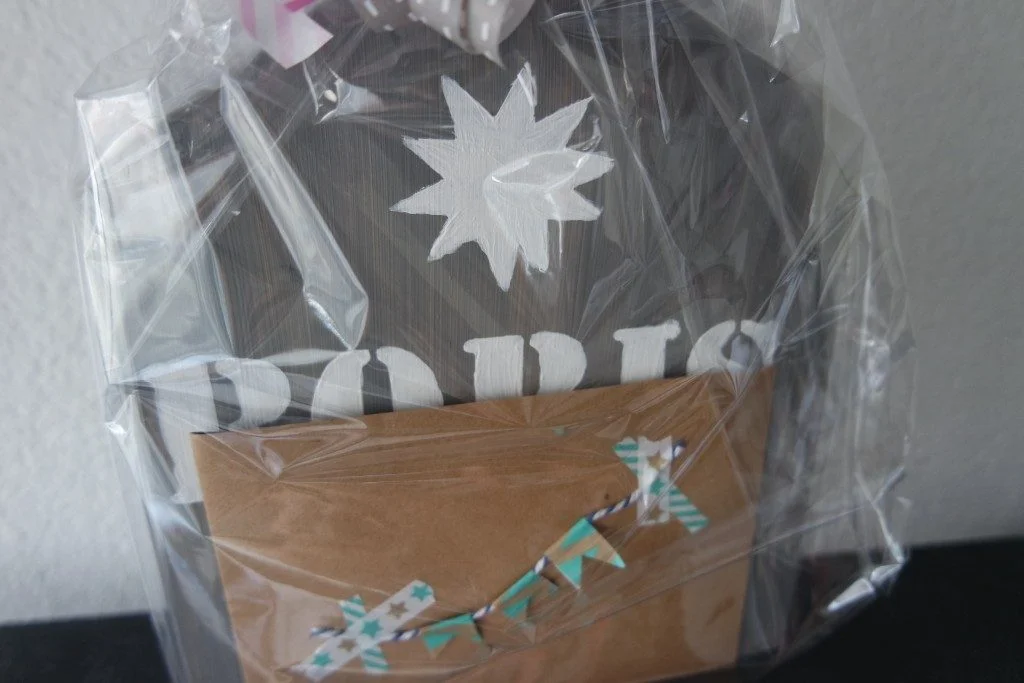 houten_huisje_cadeau_diy_budget_steigerhout_nieuwe woning_kraamcadeau_mamablogger_