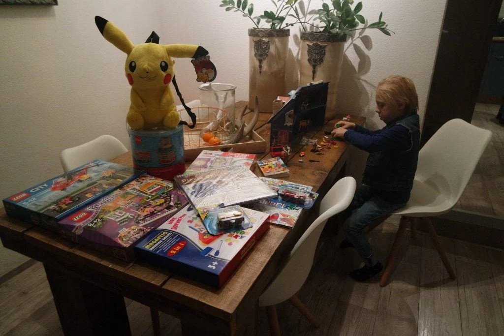 pakjesavond_mamablogger_gezin_marisca_gourmetten_sinterklaas_
