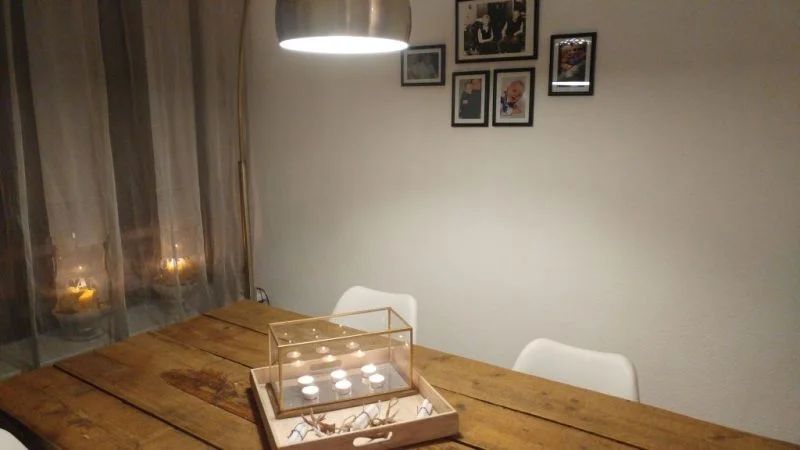 make-over_woonkamer_early dew_werkplek_mamablogger_booglamp_kwantum_