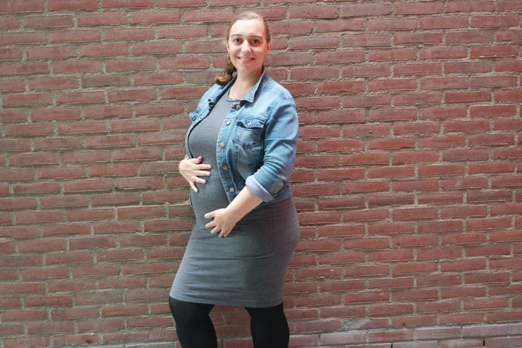 jurkjes_primark_positie_zwanger_8_mamablogger_