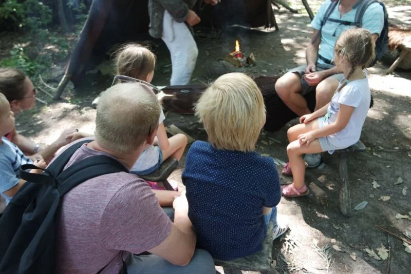 prehistorisch dorp_eindhoven_review_Milans Must Do_dagje weg_blogger_tip_uitje met het gezin_