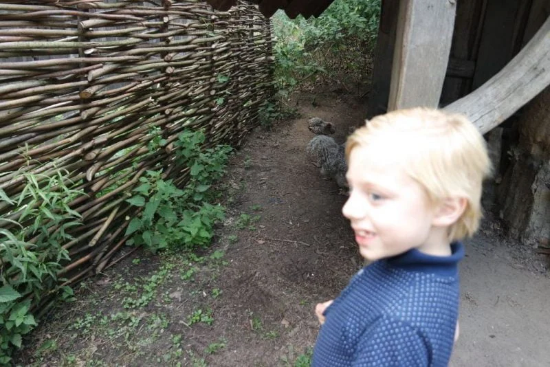 prehistorisch dorp_eindhoven_review_Milans Must Do_dagje weg_blogger_tip_uitje met het gezin_