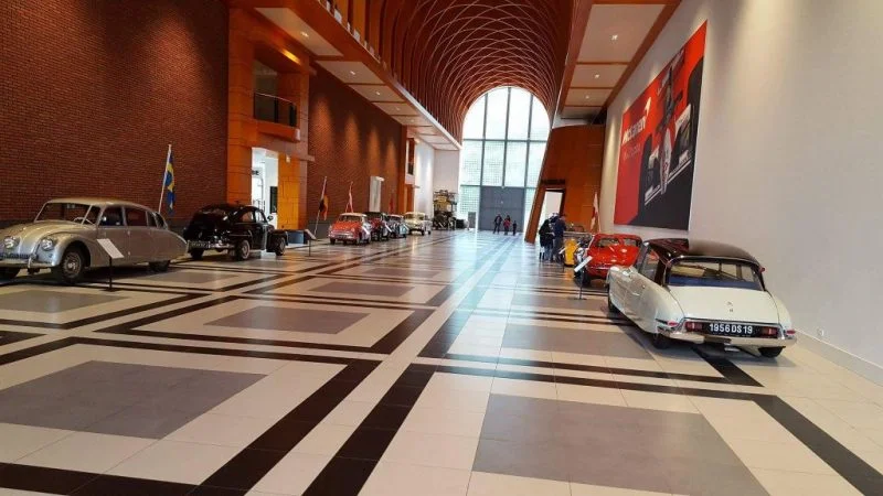 louwman_museum_cars 3_mamablogger_zomervakantietips_marisca_den haag_