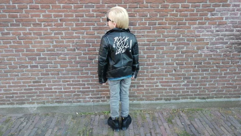 Milans Mode Musthaves_Mamablogger_bikerjack_Dr Martens_kinderkleding_kidsfashion_2017/2018_