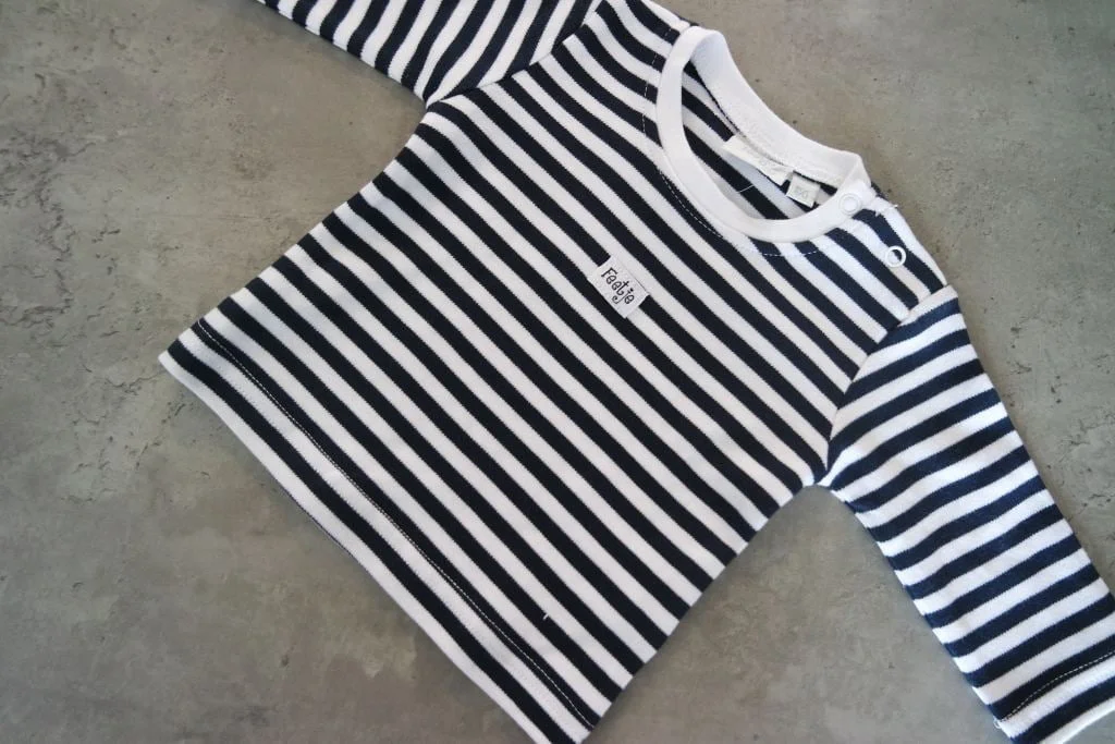 neutrale babykleertjes_effen_zonder print_feetje_noppies_prenatal_babydump_ mamablogger_zwanger_