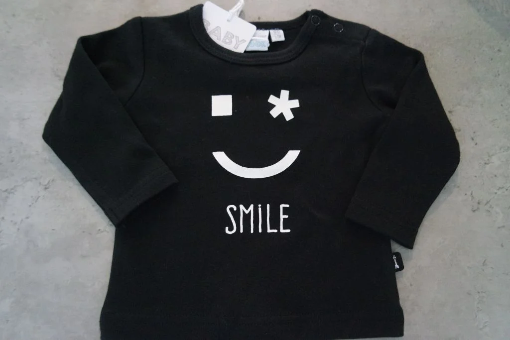 neutrale babykleertjes_effen_zonder print_feetje_noppies_prenatal_babydump_ mamablogger_zwanger_