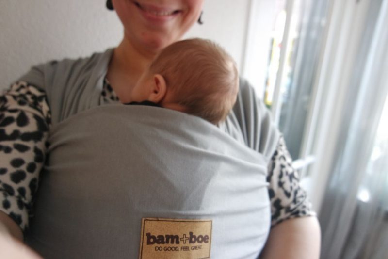bam+boe_draagdoek_review_mamablogger_marisca_baby_newborn_dragen_ergonomisch_