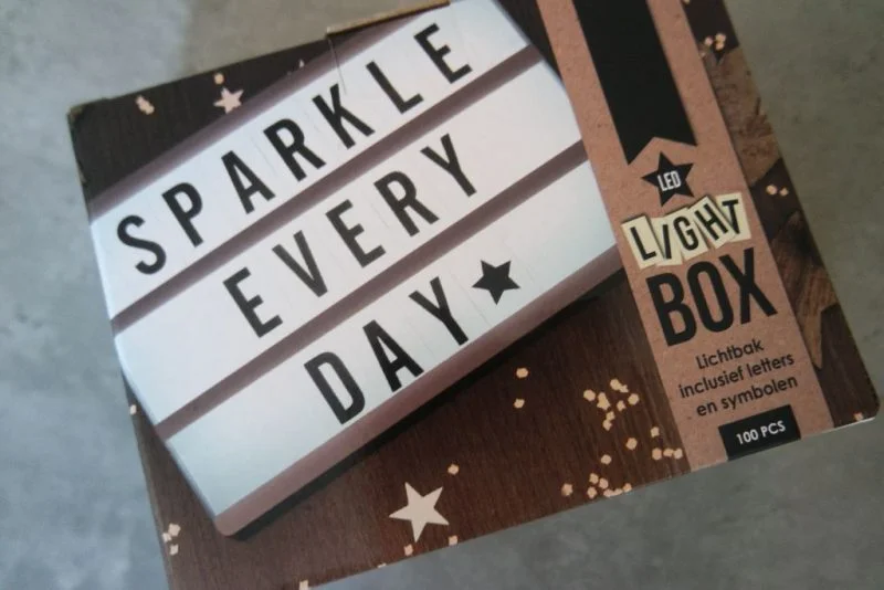 letterbord_kruidvat_budget_interieur_mamablogger_lightbox_mini_zeeman_budget_cadeautip_