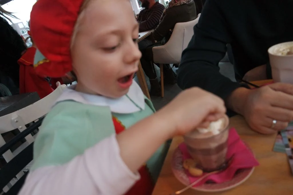 Sinterklaasintoch_eerste keer intocht_Sinterklaas_verslag_Mamablogger_
