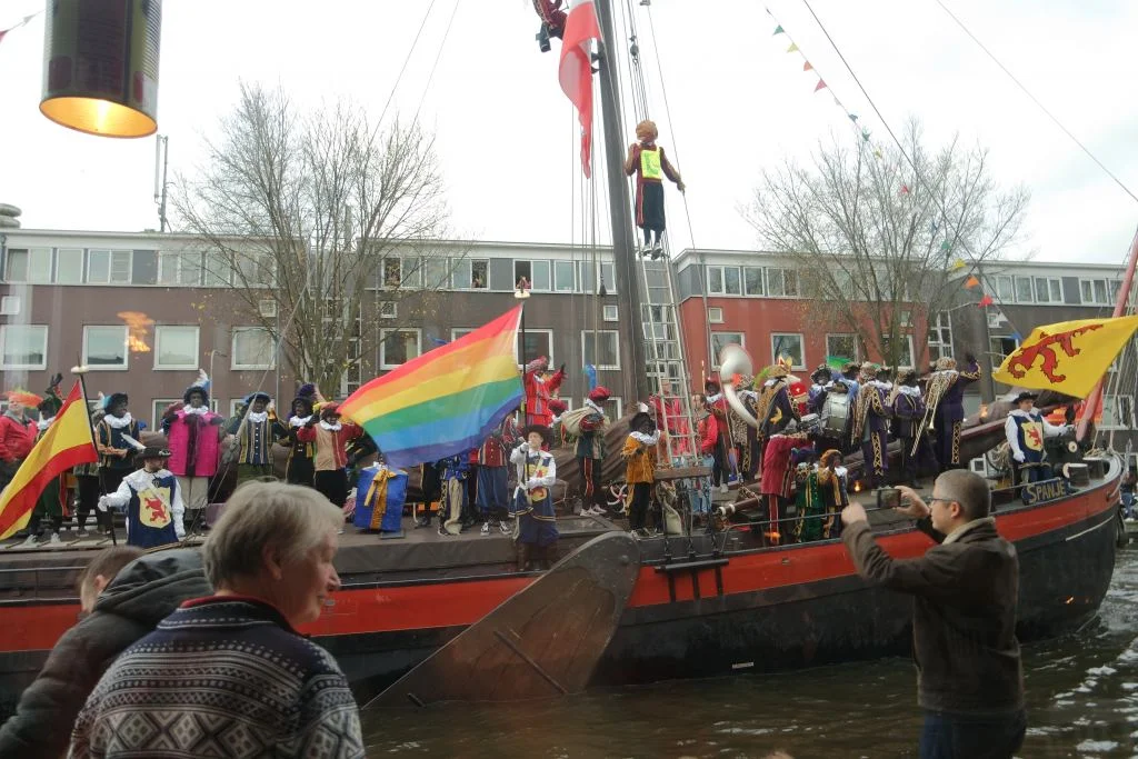 Sinterklaasintoch_eerste keer intocht_Sinterklaas_verslag_Mamablogger_