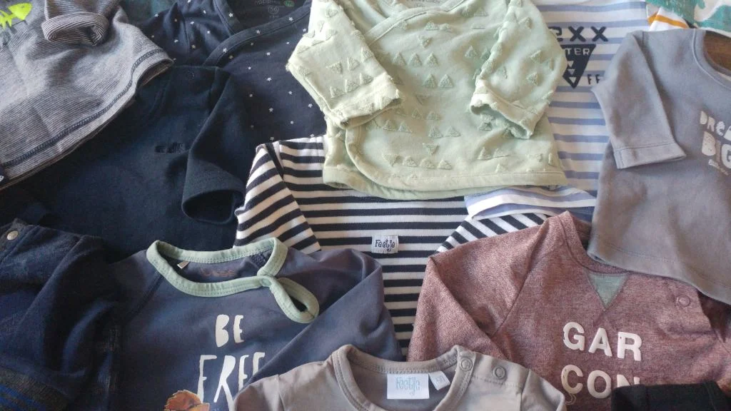 kleertjes_Floris_babykleding_babykleertjes_mamablogger_Marisca_