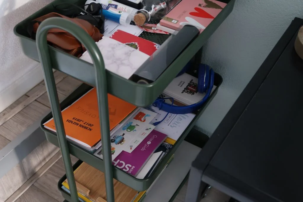 werkplek_mamablogger_industrieel_karwei_letterbord_mamablogger_marisca_