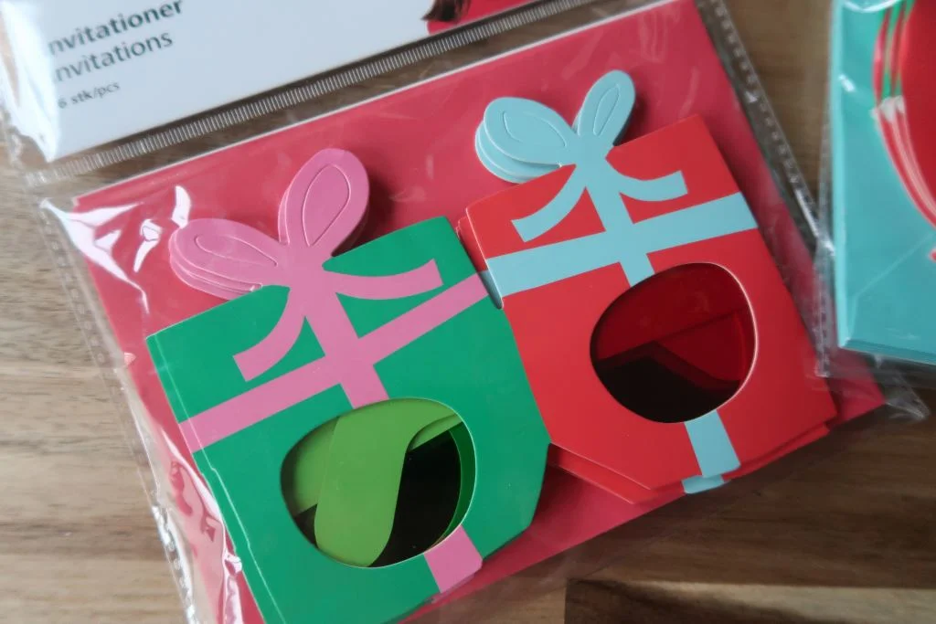 bril_uitnodigingen_flying_tiger_mamablogger_budgettip_budget_kinderfeestje_