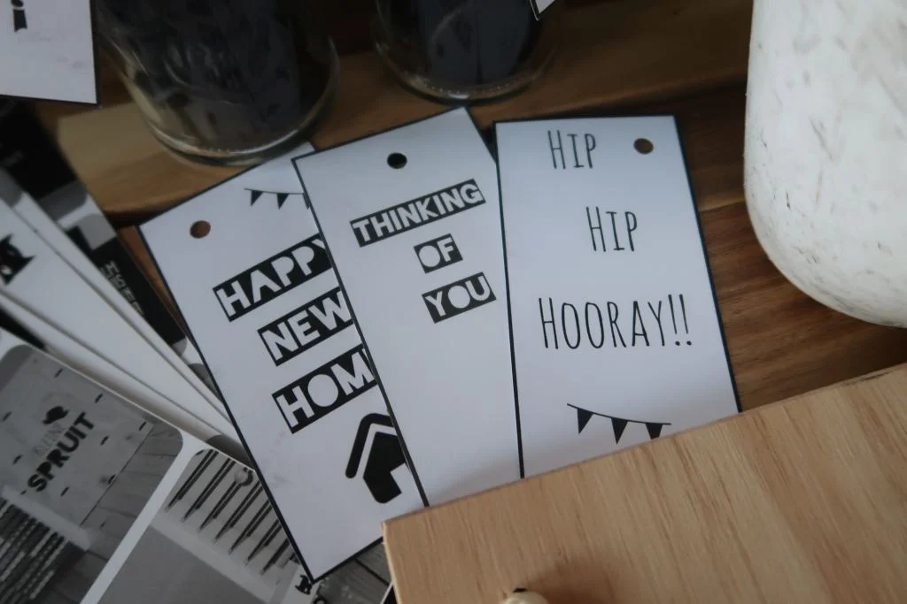 kleine spruit & hout_mamablogger_websop_zwart_wit_wonen_speelhoek_tip_kinderkamer_cadeautjes_