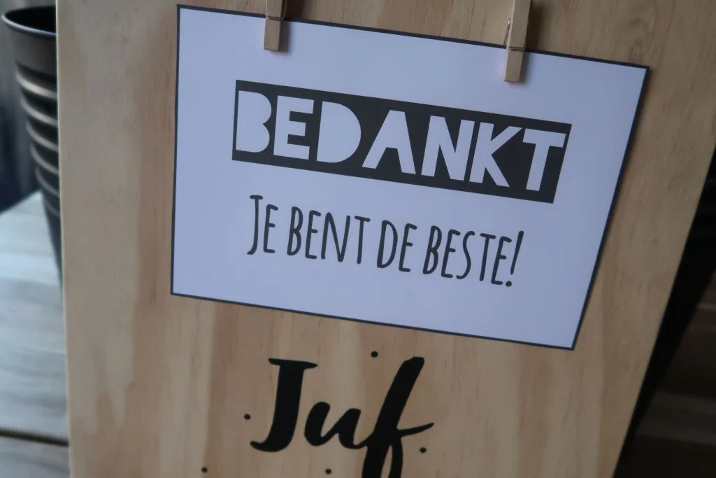 kleine spruit & hout_mamablogger_websop_zwart_wit_wonen_speelhoek_tip_kinderkamer_cadeautjes_