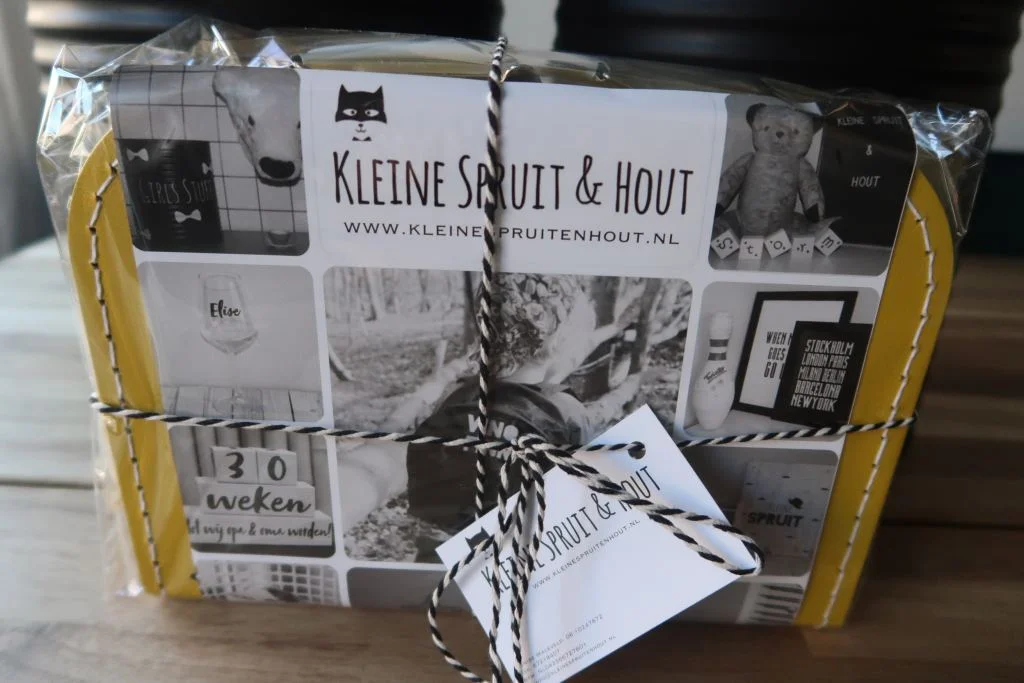 kleine spruit & hout_mamablogger_websop_zwart_wit_wonen_speelhoek_tip_kinderkamer_cadeautjes_