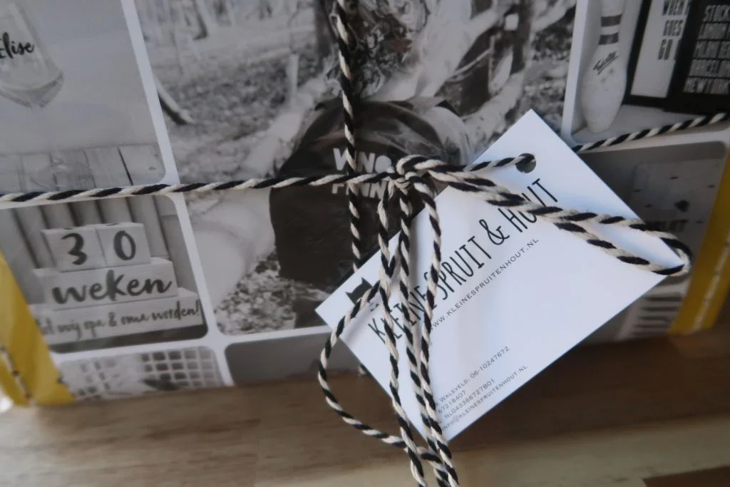 kleine spruit & hout_mamablogger_websop_zwart_wit_wonen_speelhoek_tip_kinderkamer_cadeautjes_