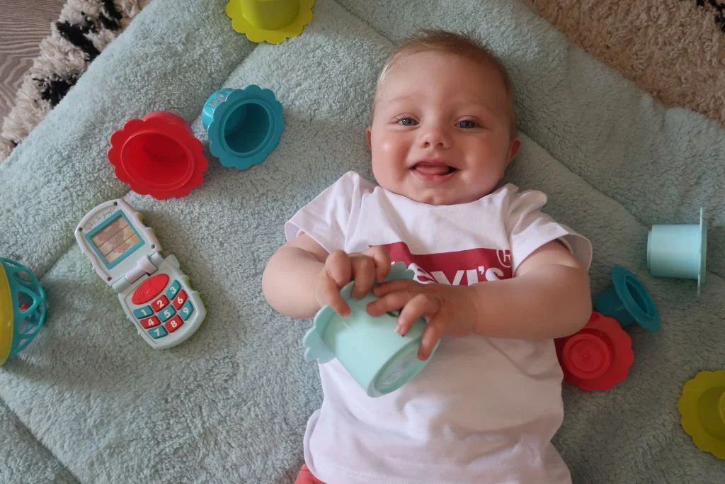 Sophie de Giraf_early learning speelset_mamablogger_kleine giraf_speelgoed_baby_