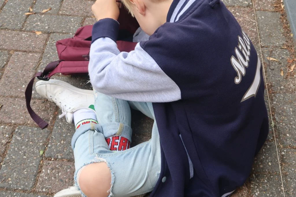 back to school_bulbby_gepersonaliseerde schoolspullen_highschool_baseball vest_rugtas_mamablogger_