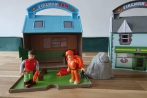 koffertje_brandweerman_Sam_supermarkt_mamablogger_dieuwertjes supermarkt_review_speelgoed_kinderen_kinderspeelgoed_