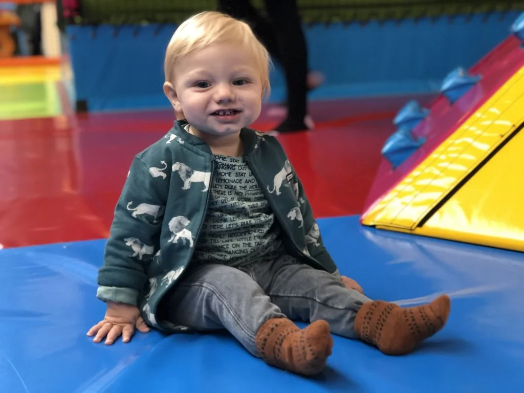 Floris_outfits_mamablogger_schattige_babykleertjes_babykleding_kinderkleding_