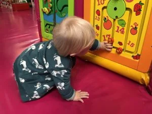 Floris_outfits_mamablogger_schattige_babykleertjes_babykleding_kinderkleding_