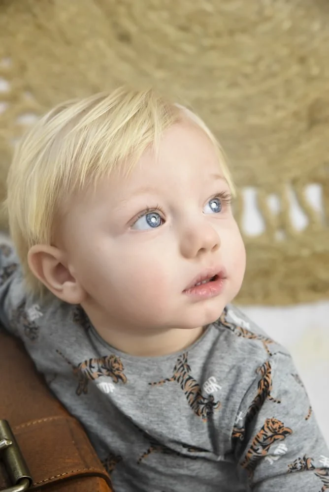 fotoshoot_gezinsfoto_Snoez Fotografie_mamablogger_fotostudio_Dongen_
