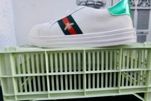 top_flop_sneakers_ali express_mamablogger_review_ugly sneaker_panterprint_gucci_bee_look-a-like_