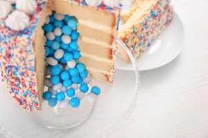 gender_reveal_party gadgets_mamablogger_confetti shooter_