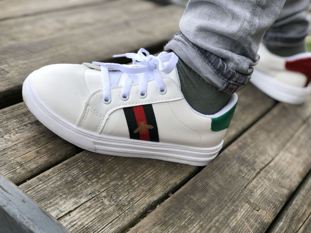 top_flop_sneakers_ali express_mamablogger_review_ugly sneaker_panterprint_gucci_bee_look-a-like_