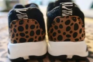 top_flop_sneakers_ali express_mamablogger_review_ugly sneaker_panterprint_gucci_bee_look-a-like_