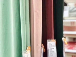 velours_fluweel_velvet_gordijnen_IKEA_budget_mamablogger_