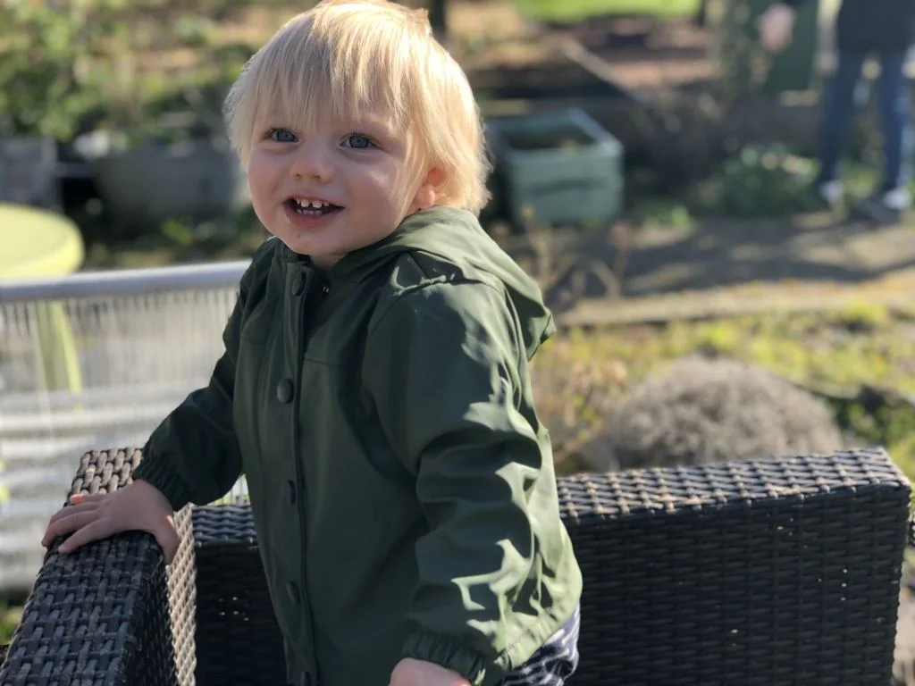 regenjas_uniseks_kinderen_budget_kinderkleding_mamablogger_