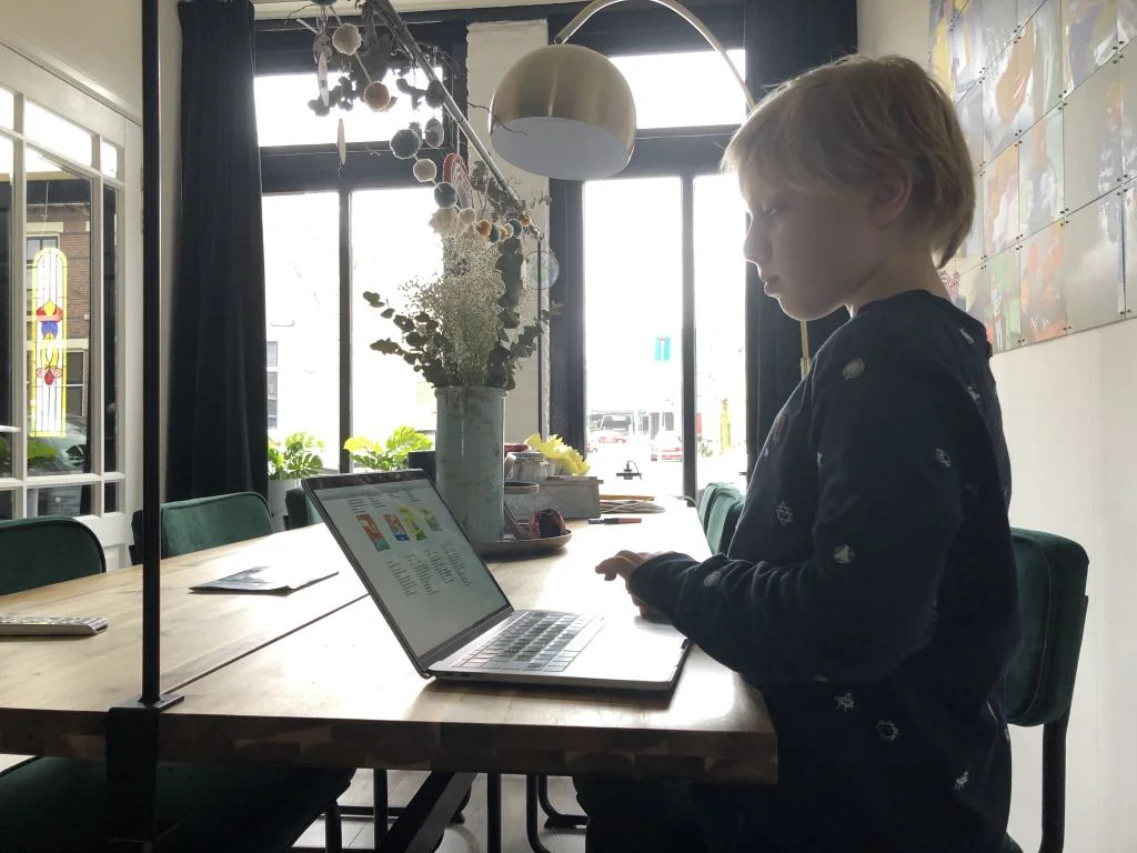 plog_thuiswerken_dreumes_werkende moeder_mamablogger_