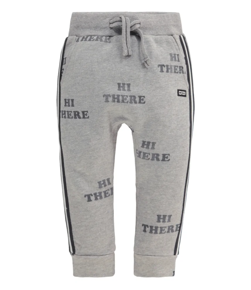 kinderkleding_kids fashion_strakke joggingbroekjes_joggingbroek_mamablogger_slim fit_