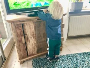 z8_sale_mamablogger_Floris_try on_kinderkleding_