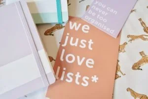 A-journal_agenda_bullet journal_notebook_planner_to do_mamablogger_stationery_