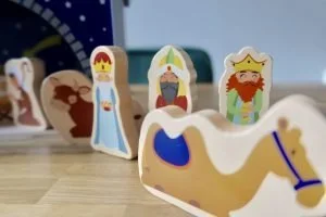 houten speelgoed_Action_mini matters_review_kerststal_mamablogger_speelgoed_