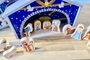 houten speelgoed_Action_mini matters_review_kerststal_mamablogger_speelgoed_