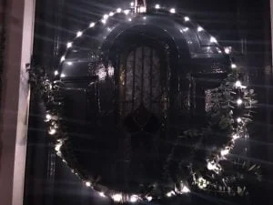Christmas Countdown_2019_DIY_kerstkrans_voordeur_mamablogger_interieur_