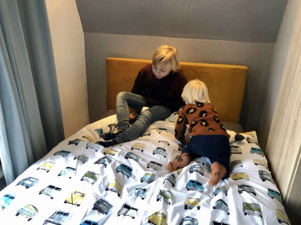 bed_jongenskamer_Milan_tienerkamer_make-over_boxspring_bosch bedding_mamablogger_